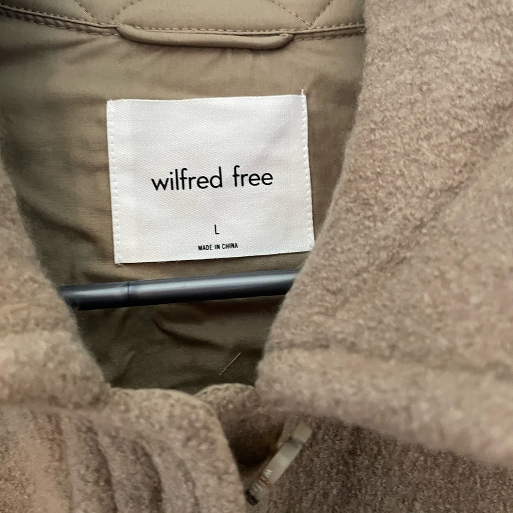 NWT Wilfred Ganna Cropped jacket in Taupe Baige colour sold out online size L - Picture 5 of 7